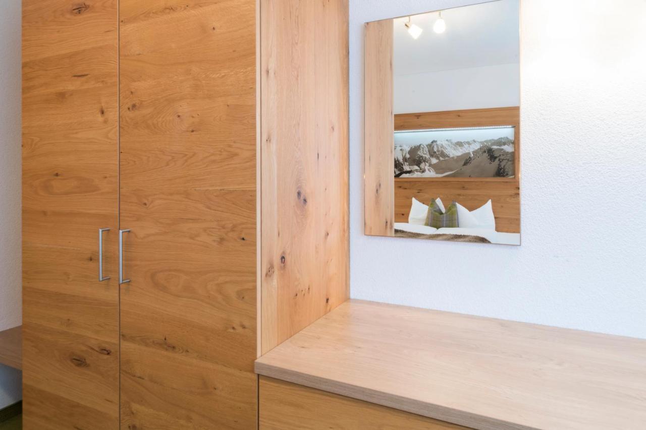 Apart Garni Sesvenna Ischgl Habitación foto